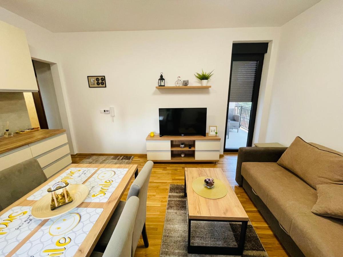 Lux Apartmani Vojinovic Zlatibor Exteriör bild