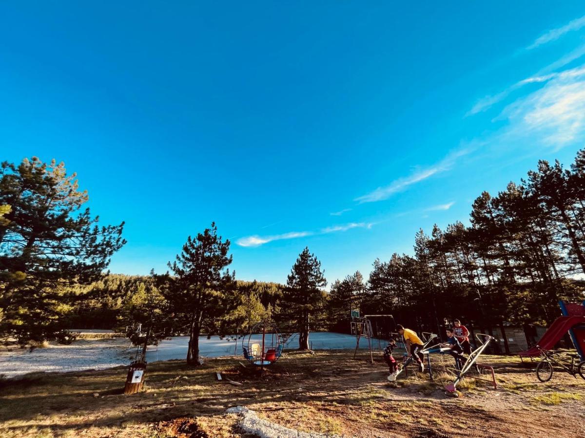 Lux Apartmani Vojinovic Zlatibor Exteriör bild