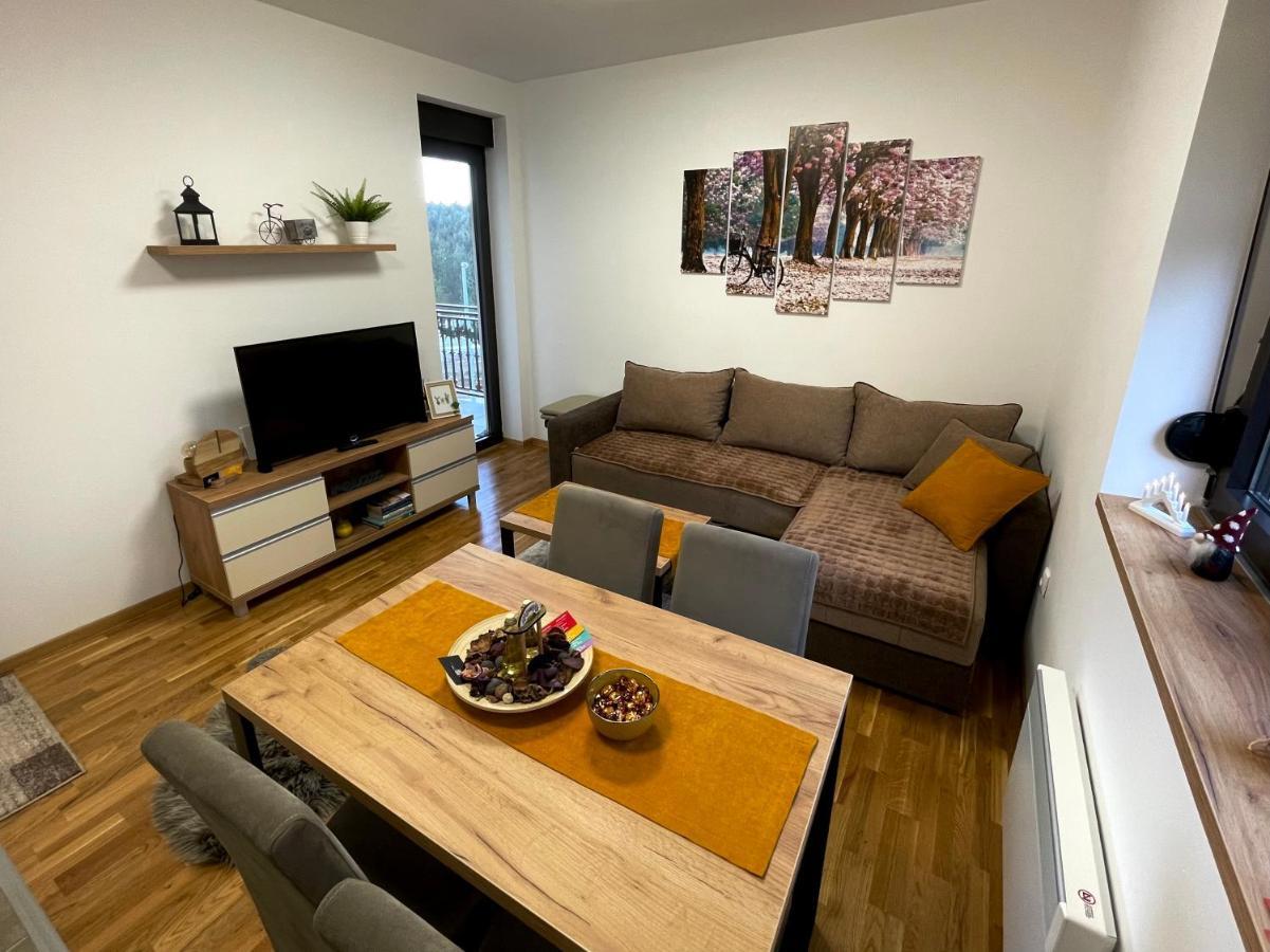 Lux Apartmani Vojinovic Zlatibor Exteriör bild