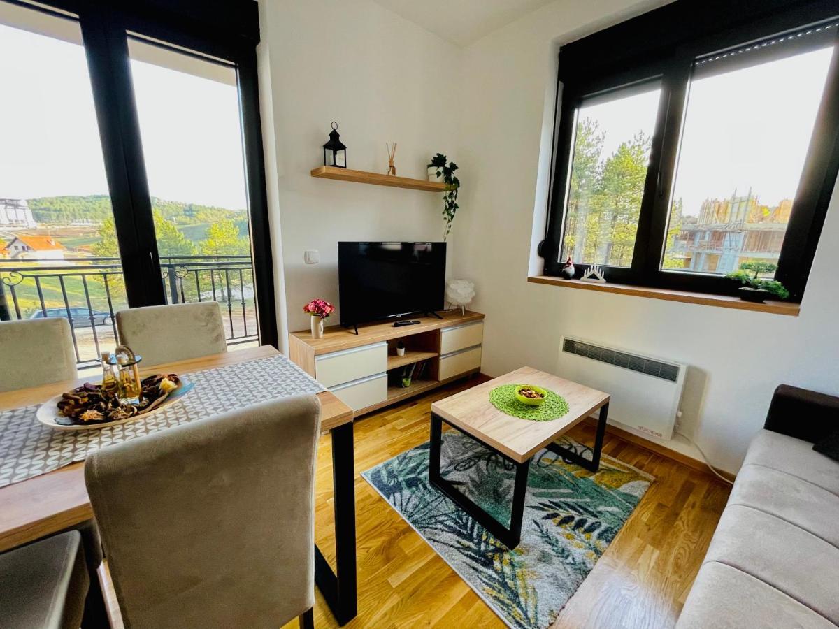 Lux Apartmani Vojinovic Zlatibor Exteriör bild