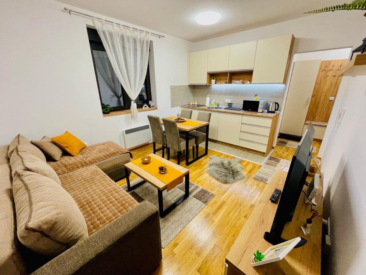 Lux Apartmani Vojinovic Zlatibor Exteriör bild
